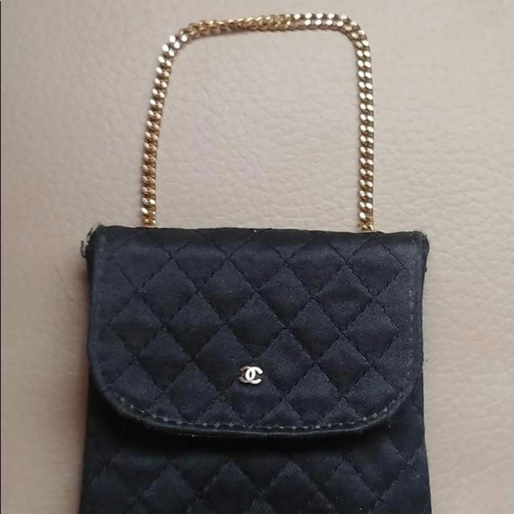 🔥Vintage Chanel Black Quilted Micro Mini Purse - Picture 6 of 12